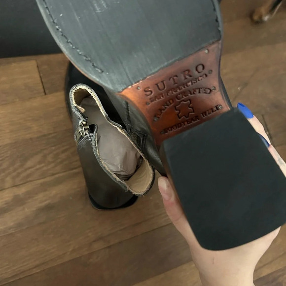 NIB Sutro handmade leather ankle boots - Picture 5 of 5